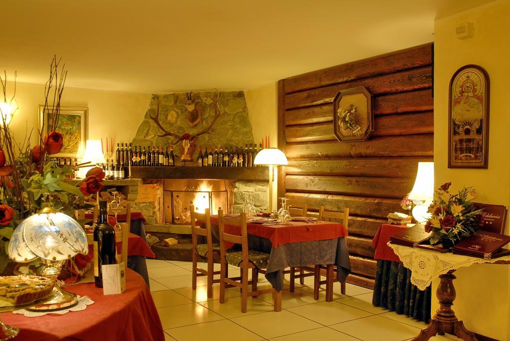 Hotel Edelweiss & Spa Cesana Torinese Eksteriør bilde
