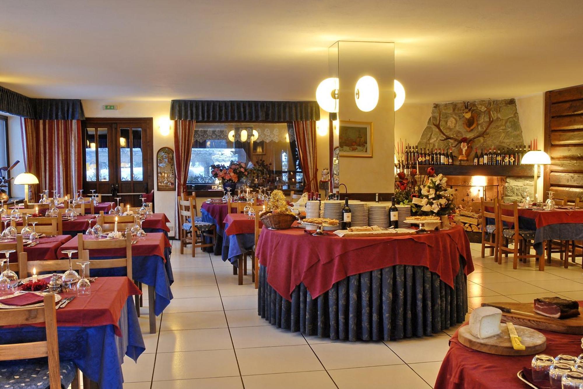 Hotel Edelweiss & Spa Cesana Torinese Eksteriør bilde