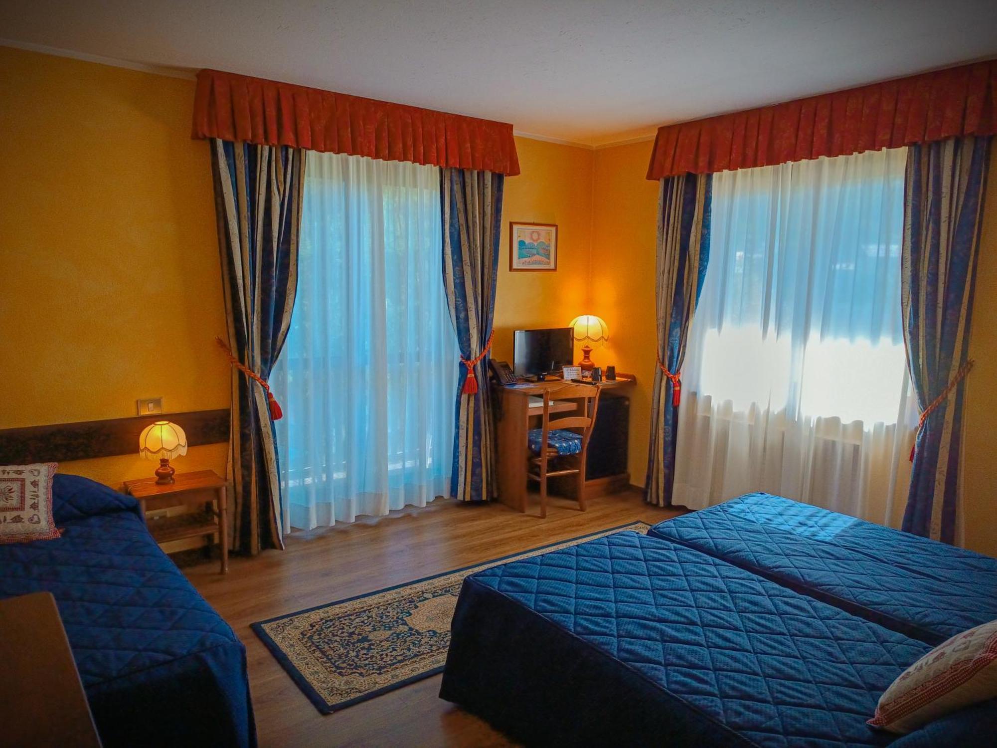 Hotel Edelweiss & Spa Cesana Torinese Eksteriør bilde