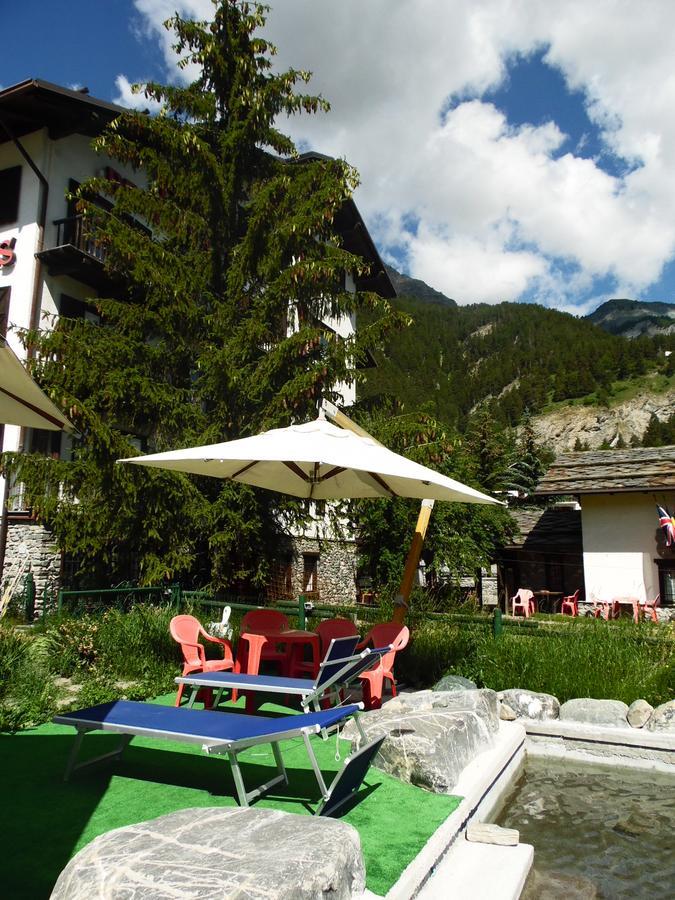 Hotel Edelweiss & Spa Cesana Torinese Eksteriør bilde